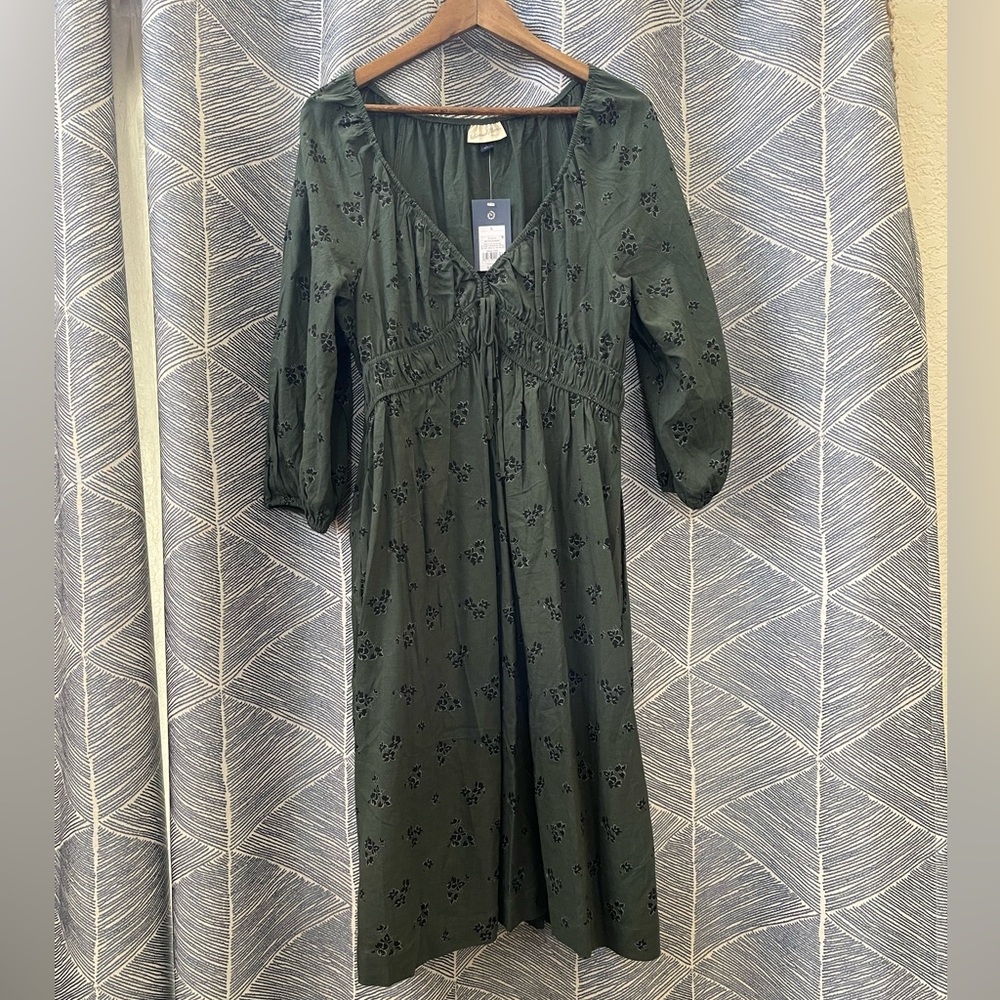 Universal Thread Dress - Picture 2 of 2